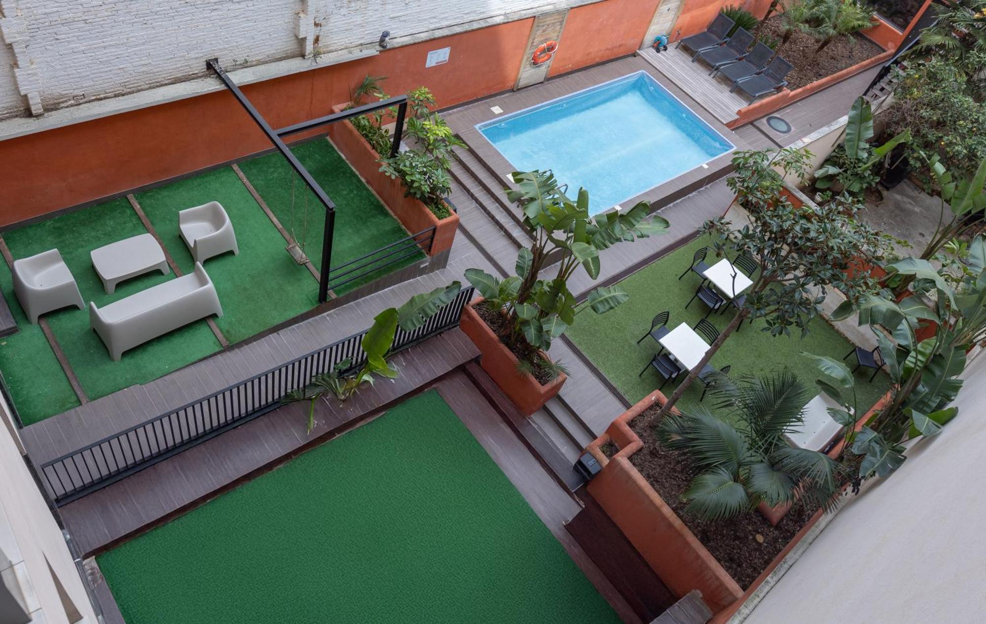 Appartamento Enjoybcn Patio De Gala Barcellona